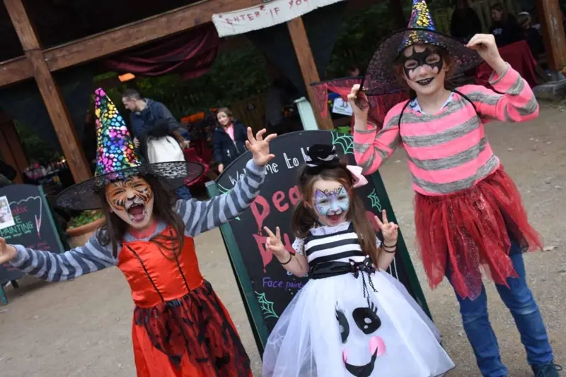 Halloween At Monkey Forest 1000X667